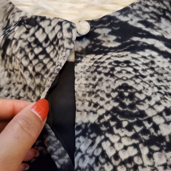 SNAKE print top - Picture 6 of 7